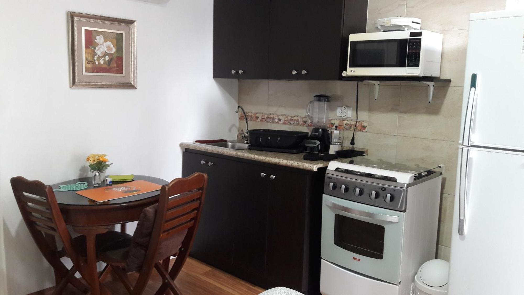 Apartment Anexo Independiente Y Privado Totalmente Amueblado Muy Lindo Y Acogedor En Chanis Cerca De Costa Del Y El Mall Santa Maria Plaza *