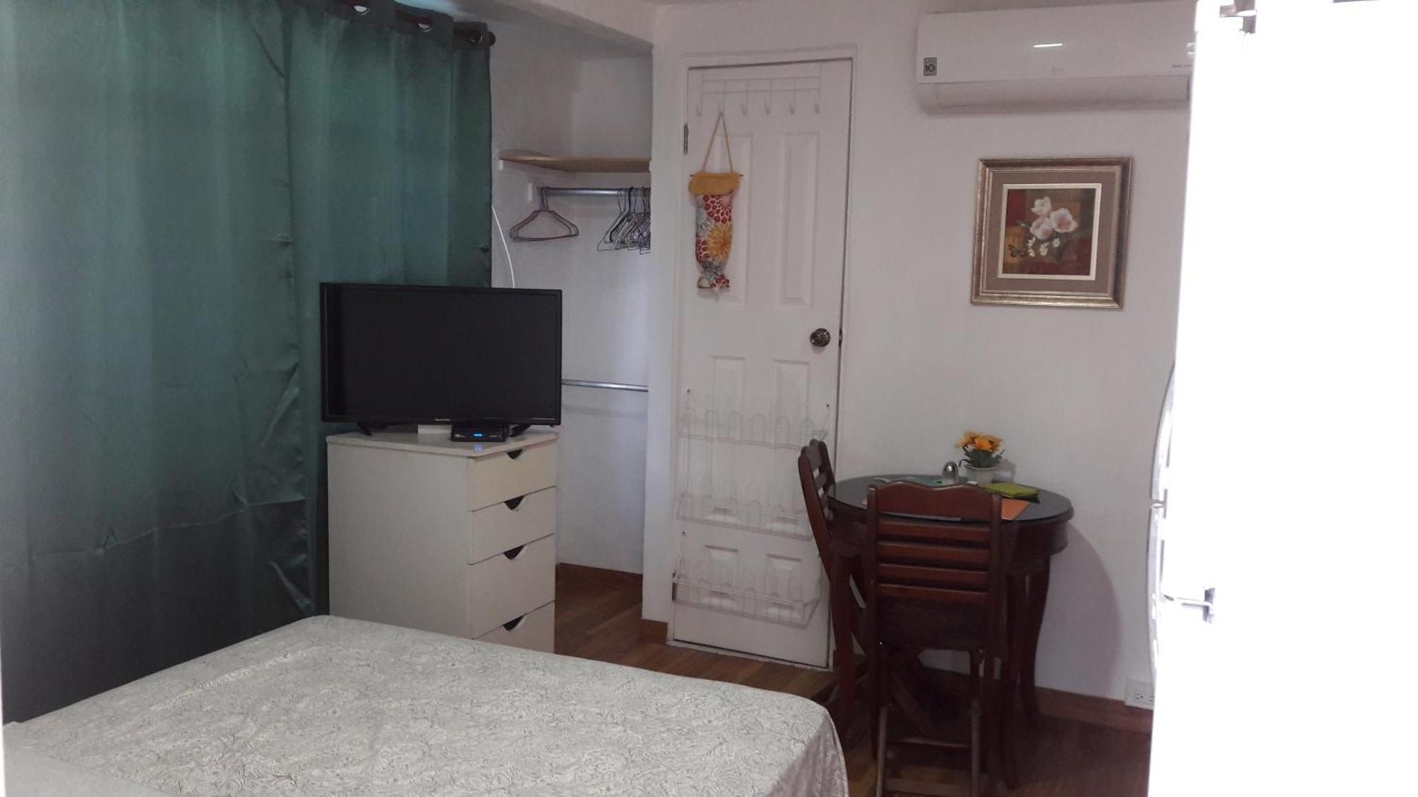 Anexo Independiente Y Privado Totalmente Amueblado Muy Lindo Y Acogedor En Chanis Cerca De Costa Del Y El Mall Santa Maria Plaza Apartment