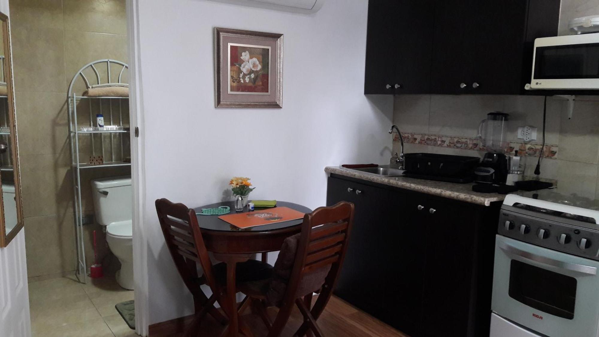 Apartment Anexo Independiente Y Privado Totalmente Amueblado Muy Lindo Y Acogedor En Chanis Cerca De Costa Del Y El Mall Santa Maria Plaza