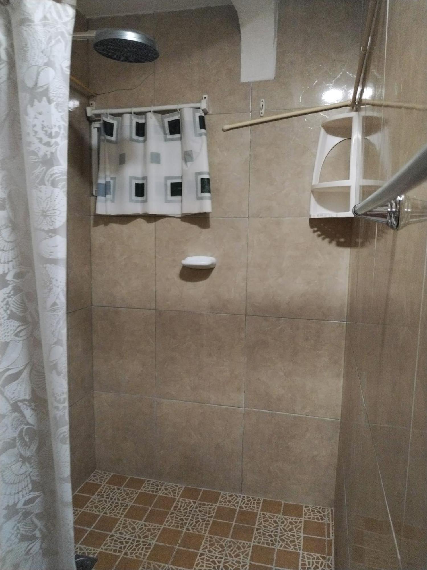 Anexo Independiente Y Privado Totalmente Amueblado Muy Lindo Y Acogedor En Chanis Cerca De Costa Del Y El Mall Santa Maria Plaza *